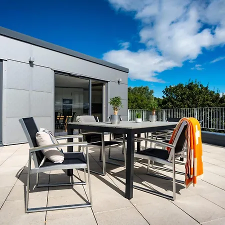 Premium Ensuite Accommodation At Stepney Yard In Newcastle Exterior photo